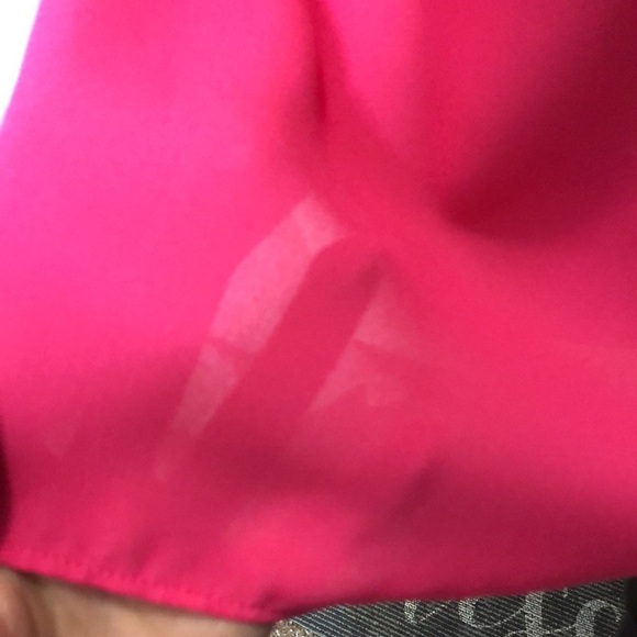 Violet + Claire pink ripple sleeve sheer blouse size medium - Picture 11 of 11